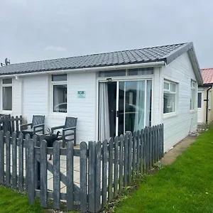 Stunning One Bed Modern & Contemporary Bridlington